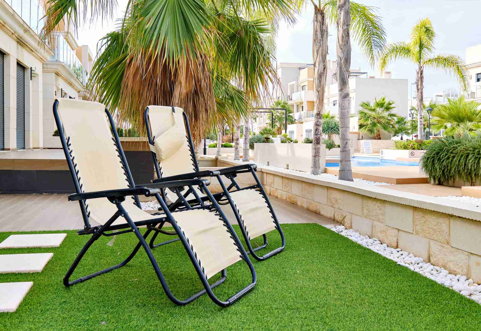 Synthetic turf backyard Jacksonville